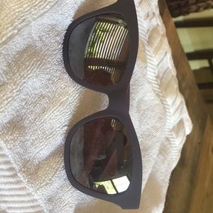 Super cool, brand new Maui Jim sunglasses!